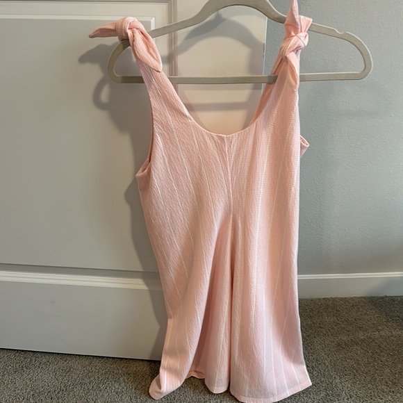 McCall pink & white pinstripe lovers & friends sundress size medium -adjustable - Picture 4 of 8